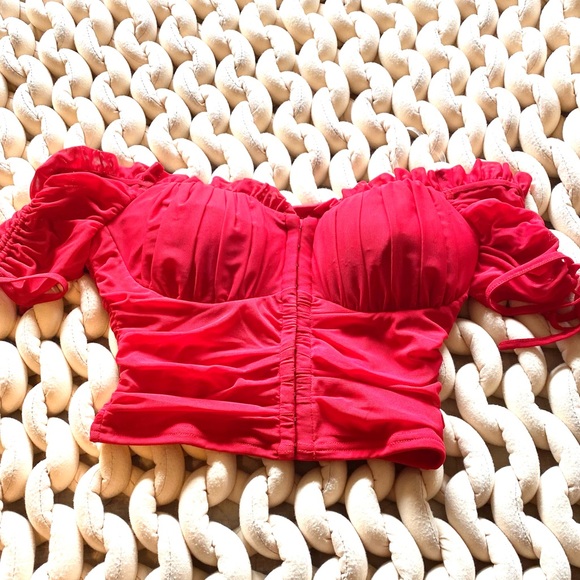 Red Ruched Crop Top - Picture 2 of 3